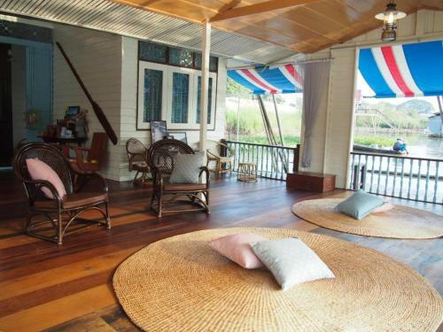 Albergue U Pae Paestay Uthaithani