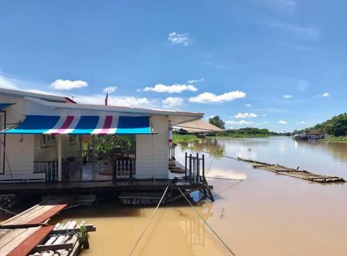 Albergue U Pae Paestay Uthaithani