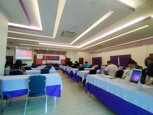 Hotel Uthaithani Resort