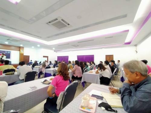 Hotel Uthaithani Resort