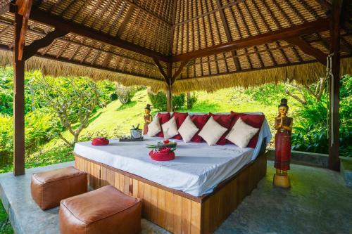 D-lux 4 Bed Sea View Villa With Private Beach