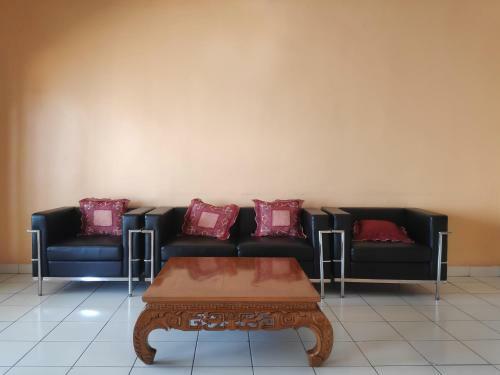 Hotel Oyo 91112 Tara Kost