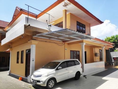 Hotel Oyo 91112 Tara Kost