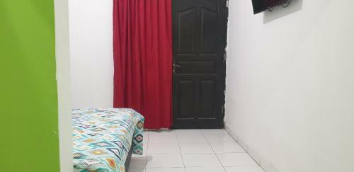 Hotel Oyo 90990 Surya Residence