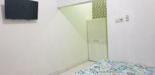 Hotel Oyo 90990 Surya Residence