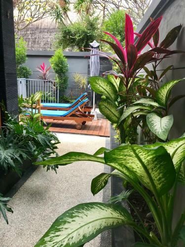 Villa Tenang Legian- 3 Bd Pool Villa 300m To Beach