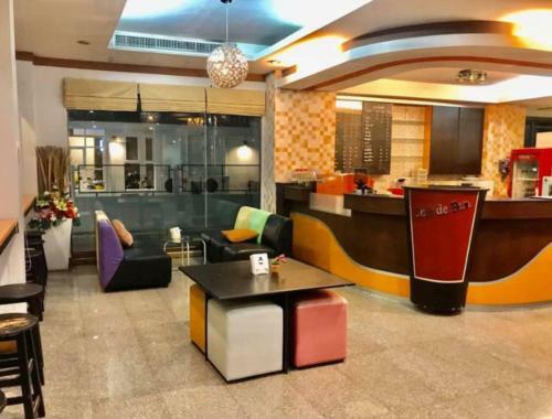 Bj Hotel