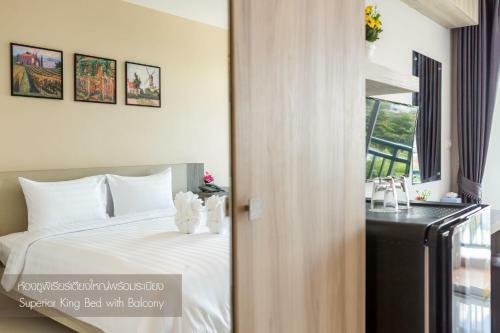 Evergreen Suite Hotel