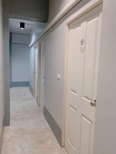 Hotel Sleepbox Hostel Suratthani