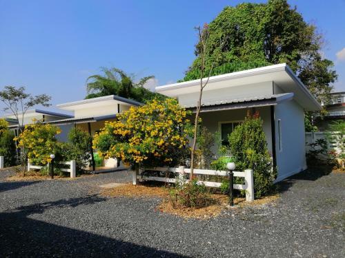 Hotel Nopparat Resort -???????-