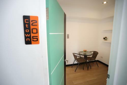 Apartamento C Tower Hotel