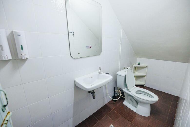 Hostal Sleeper House
