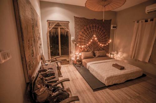 Hostal Happy Yogi Huts