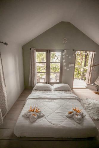 Hostal Happy Yogi Huts