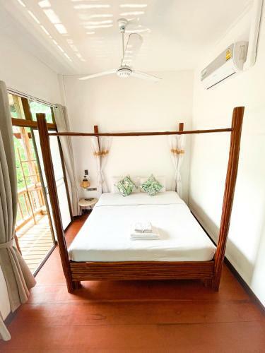 Bed & Breakfast � La Koh Kood Resort