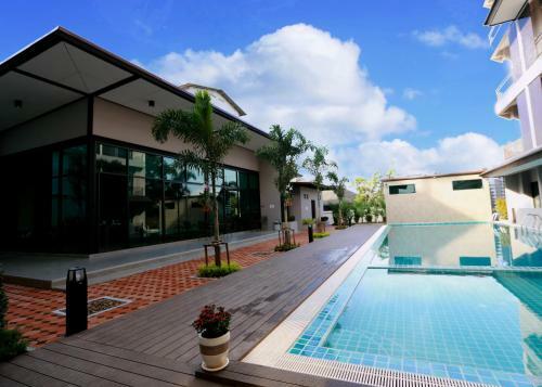 J.p.grand Hotel
