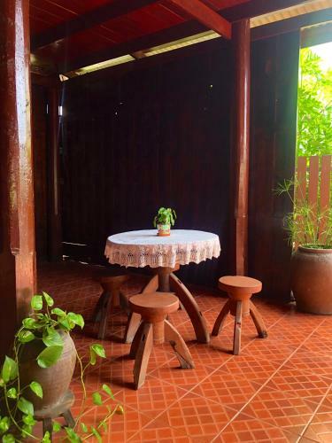 Hostal Banthai Guesthouse