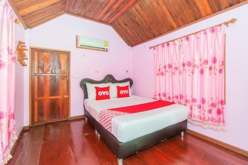 Hotel Oyo 712 Baandin Resort
