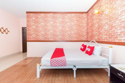 Hotel Oyo 712 Baandin Resort