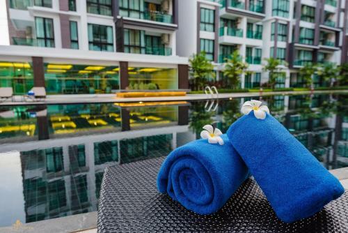 Phuket Fortune Airport Hotel (by Royal Lee The Terminal Phuket)