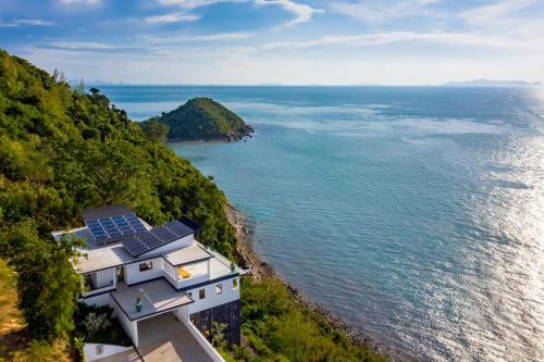 Fabuleuse Villa Aliz�s, Vue Mer Avec V�hicule 4x4