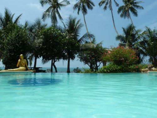 Royal Living Koh Samui - Apartment 10 With Wheel Chair Accessibility