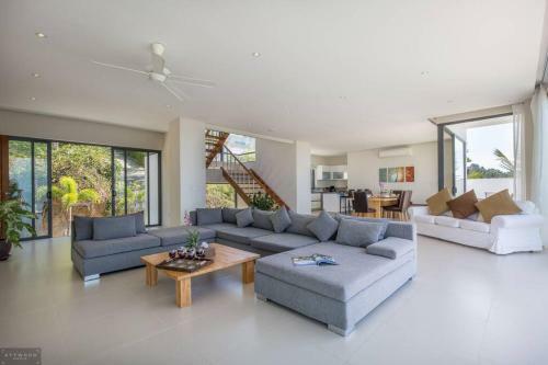 4 Bedroom Luxury Sea View Villa Lilac