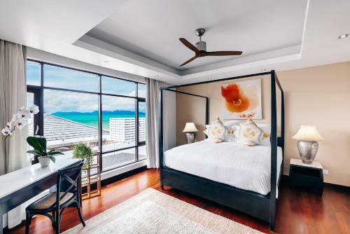 5 Bedroom Beach Front Villa Bang Po