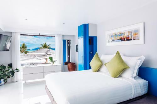5 Bedroom Beach Front Villa Bang Po