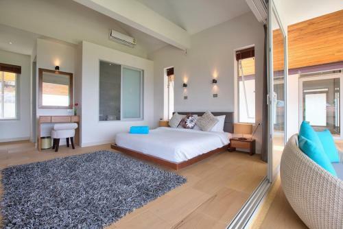 12 Bedroom Luxurious Seaview Villas