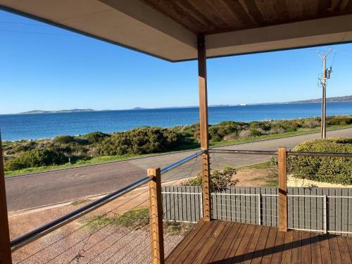 Lincoln View Holiday House