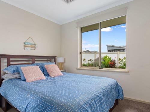 2 Ulonga Court
