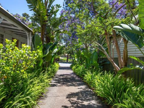 Bali Huts At Nowra - Private Resort Style Pool