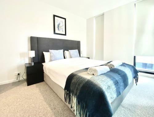 Apartamento Oakleigh Stylish 2b2b Apt With Beautiful View 4b