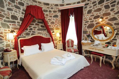 Pyrgos Of Mytilene Hotel