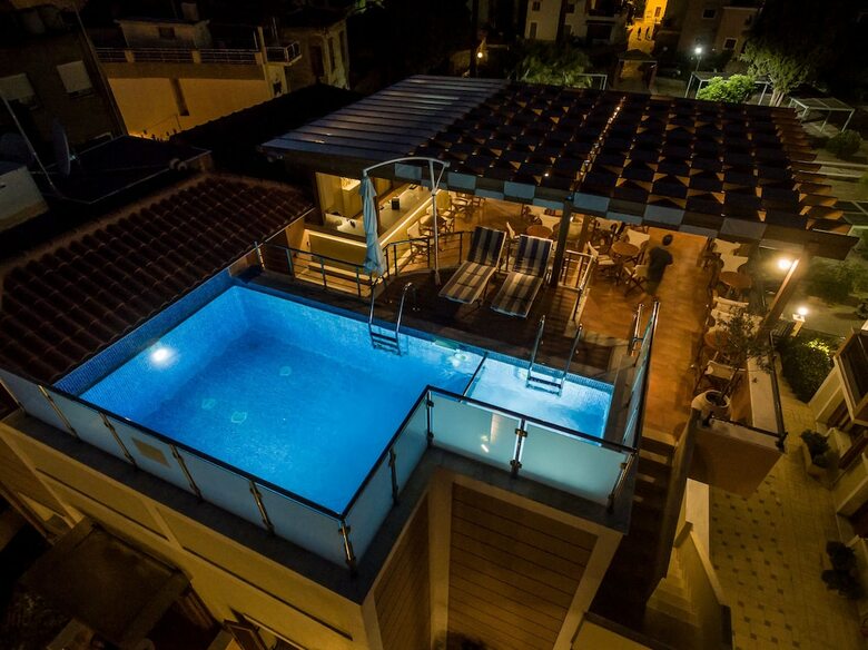 Theofilos Paradise Boutique Hotel