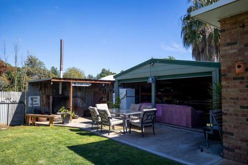 Contractor's Heaven And Entertainer