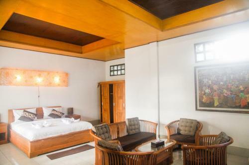 Lodge Pondok Legon House