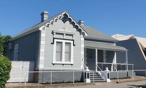 The Manor Apartments