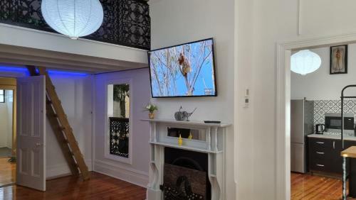 The Atrium - A Stylish Home With Up To 6 Bedrooms