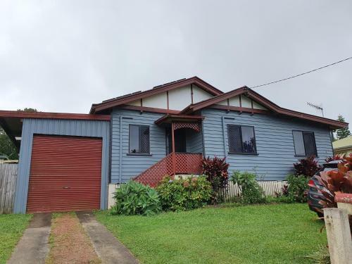 Cottage On Herbert