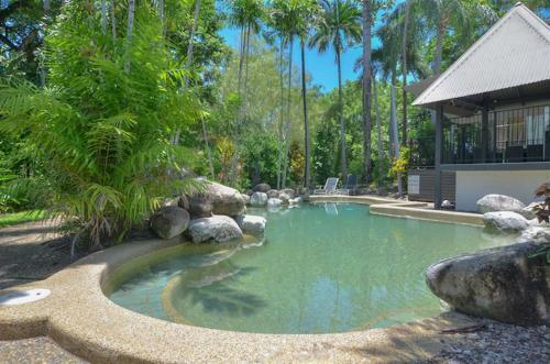Beachside Villa With Private Lap Pool