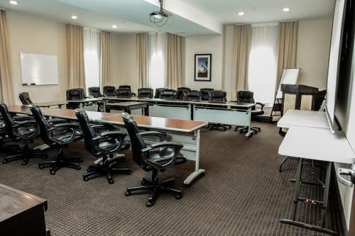 Hotel Comfort Inn & Suites