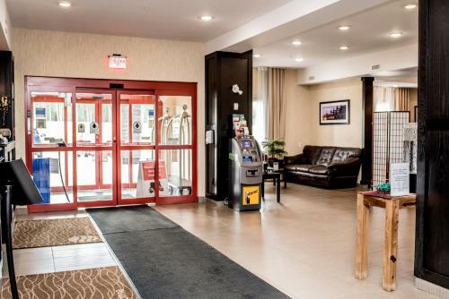 Hotel Comfort Inn & Suites
