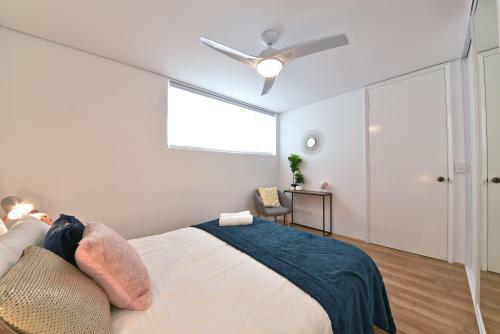 2bed2bath Apartment Close To Airport/city