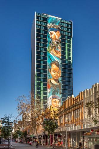 Hotel Art Series - The Adnate