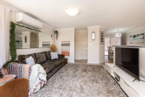 Scarborough Villa On Duke - Executive Escapes