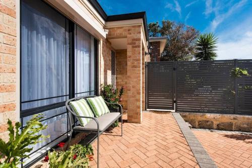 Scarborough Villa On Duke - Executive Escapes