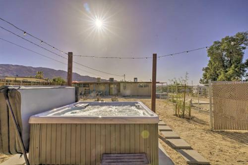 Pet-friendly Home With Patios And Private Hot Tub