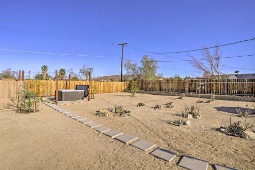 Pet-friendly Home With Patios And Private Hot Tub